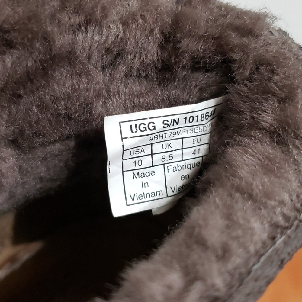 Ugg Kasen Booties - image 6